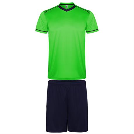 Kit calcio e allenamento traspirante colore verde lime con pantalone corto blu navy